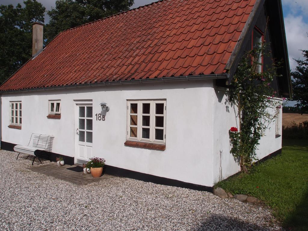 Bjaeldskovgaard Holiday House Funder Kirkeby エクステリア 写真